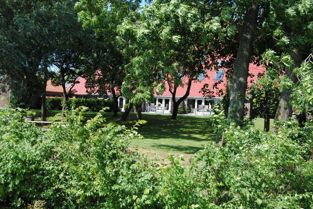 Appartementen Verhuur De Trijehoek Stiens Zewnętrze zdjęcie